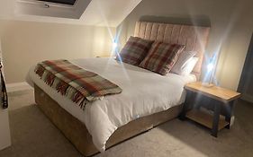 Luxury Country Escape